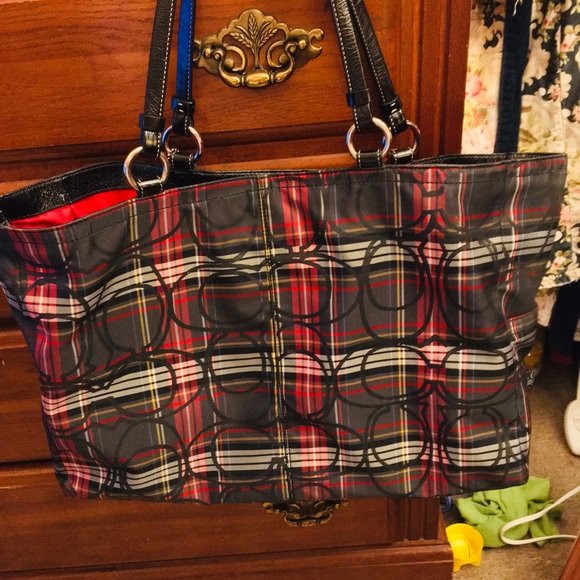 Coach Poppy Tartan Plaid Tote Bag with Matching Accordion Zip Wallet - Picture 6 of 15